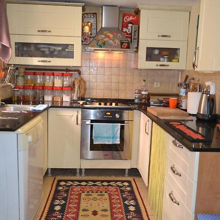 My Happy Home Hostel İzmir Extérieur photo