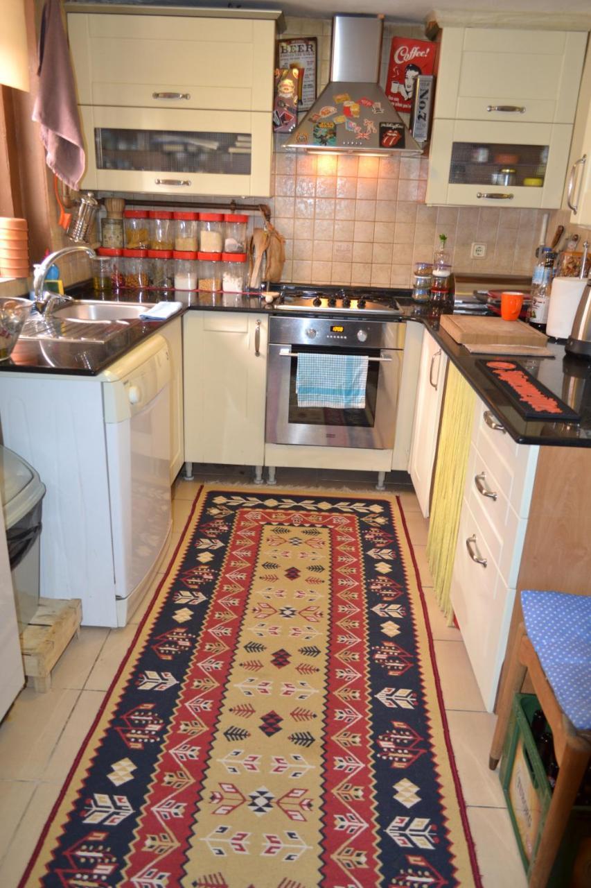 My Happy Home Hostel İzmir Extérieur photo