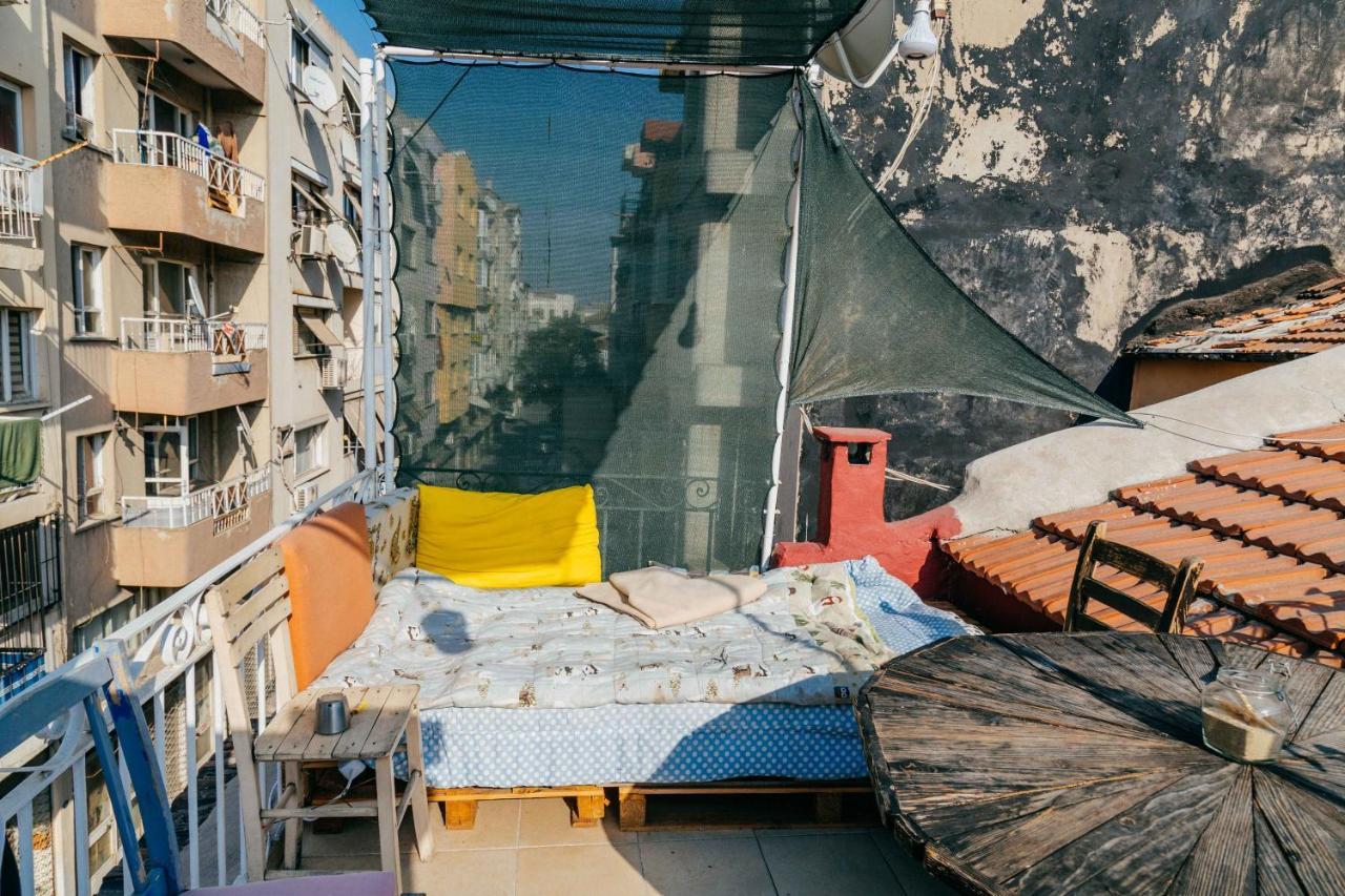 My Happy Home Hostel İzmir Extérieur photo